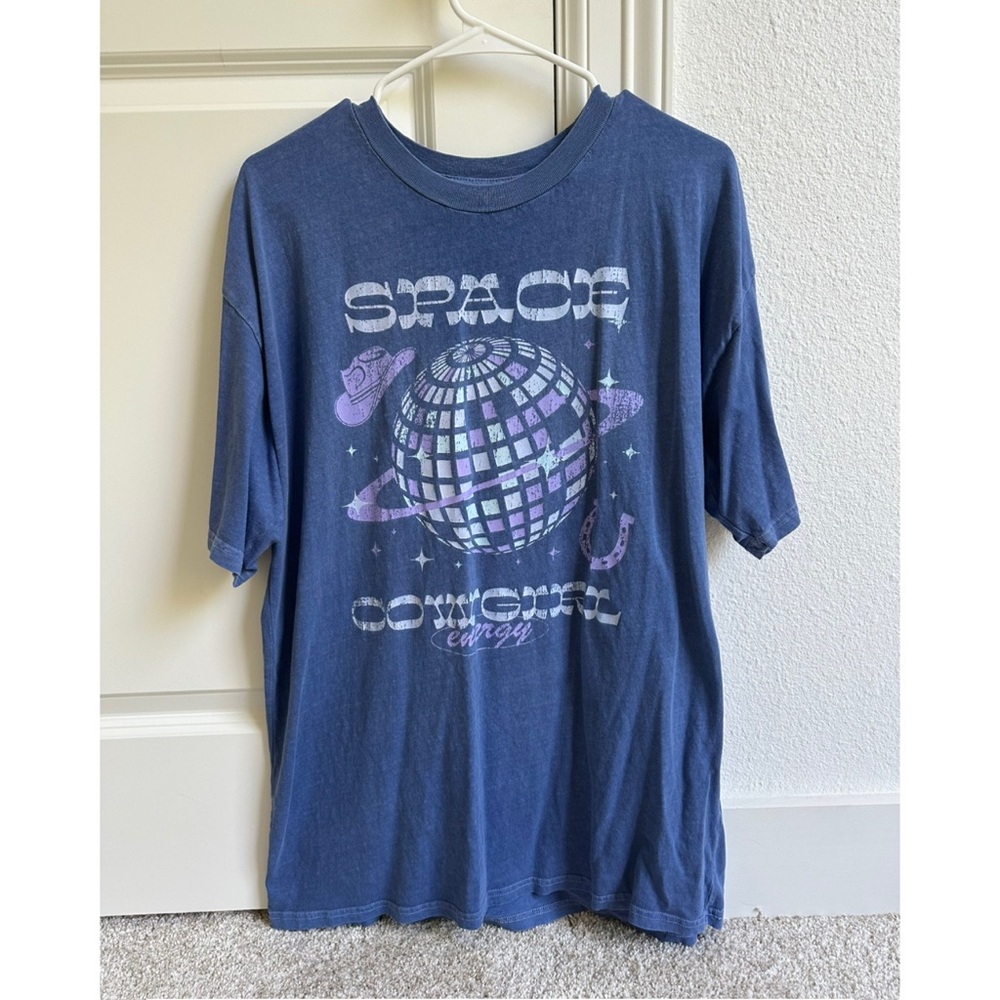 PacSun Graphic T-Shirt with Space Design
